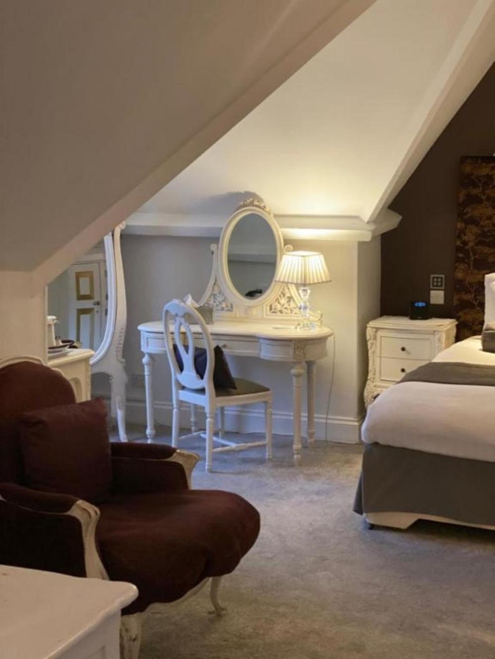 Luxury Suite