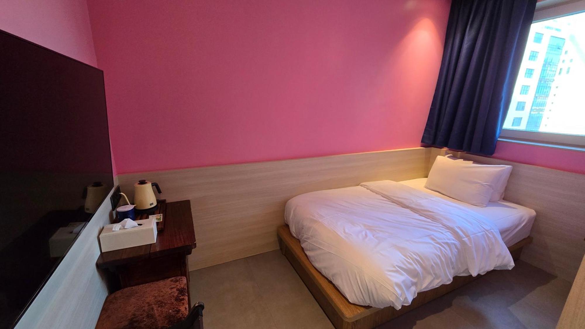 Small Single Room