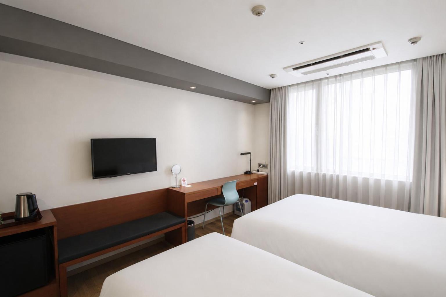 Deluxe Twin Room