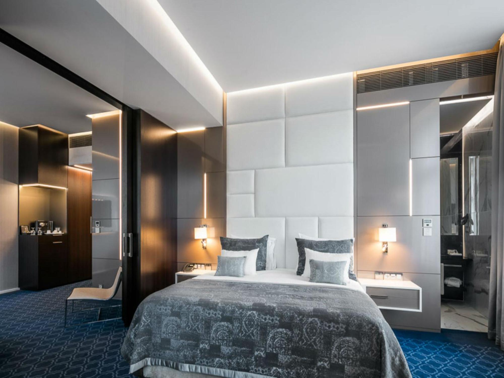 King David Suite Lounge Spa Access