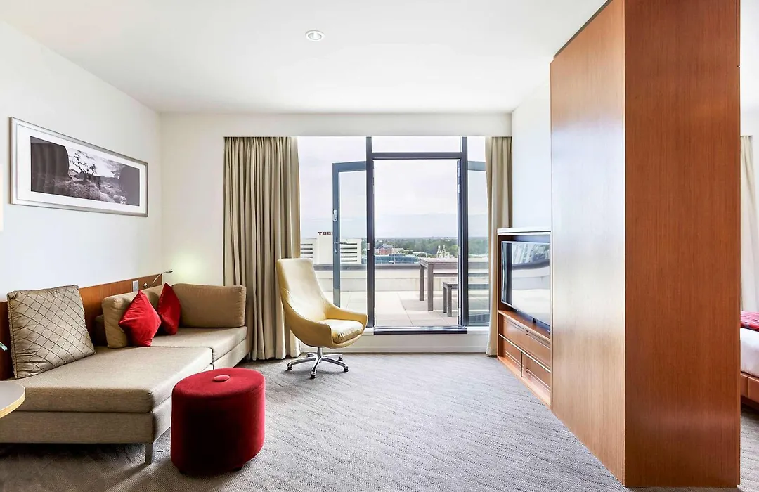 Novotel Christchurch Cathedral Square-1