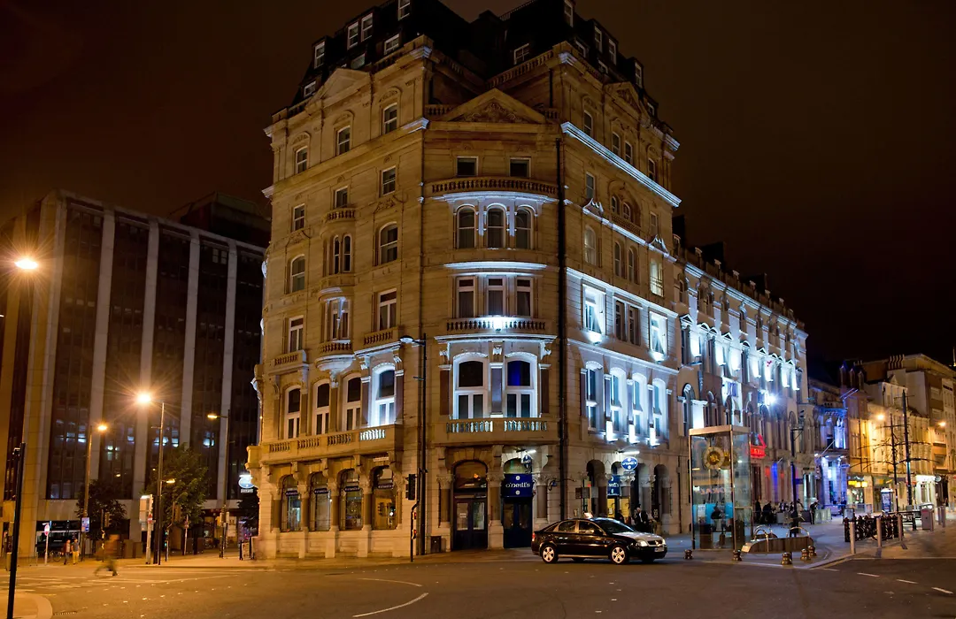 Royal Hotel Cardiff By Belvilla-1