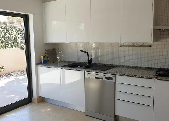 Luxury City Villa Olivia 10 - 15 Min To The Beach Oura, Private Swimming Pool Albufeira