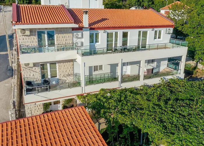 Villa Marija **** With Private Pool Budva