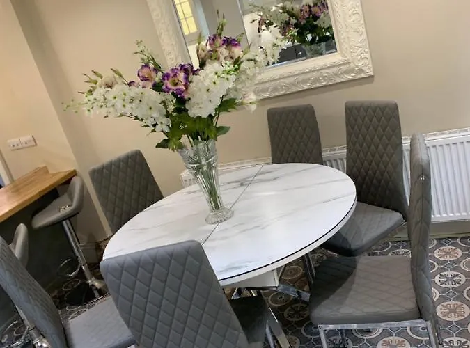 Luxury Lakeside Living Broadview 2 Georgian Town House Enniskillen