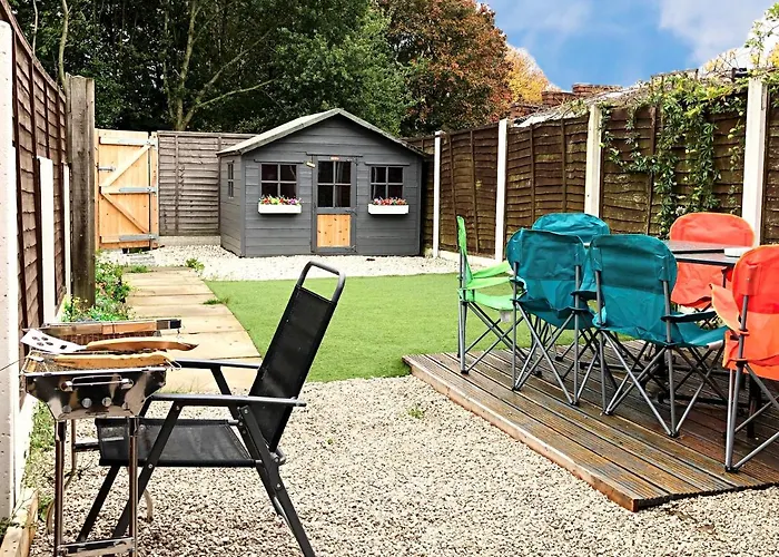 Garden Villa Stafford