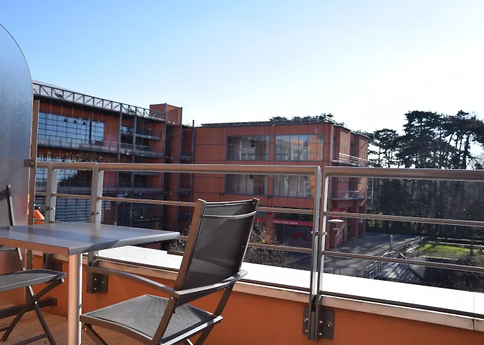 Crowne Plaza Lyon - Cite Internationale Hotel