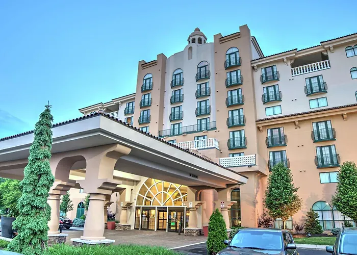 Embassy Suites By Hilton Indianapolis North