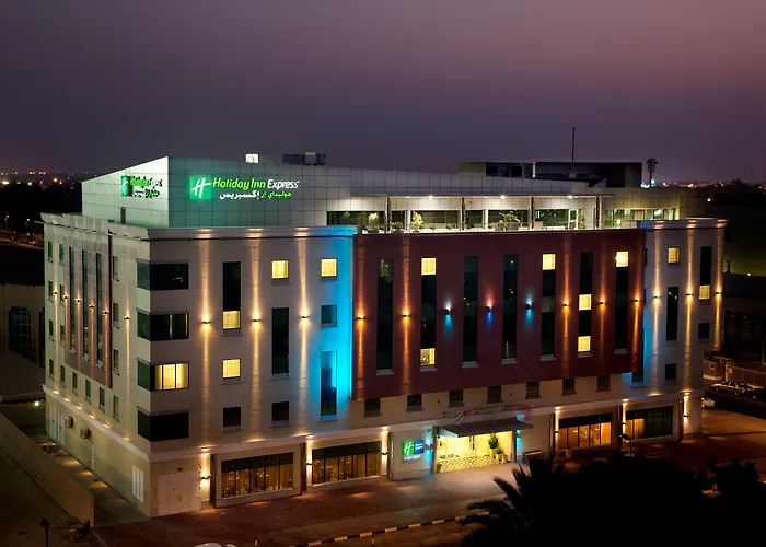 Holiday Inn Express Dubai Safa Park By Ihg