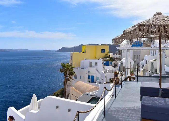 Oinos Luxury Suites Caldera Oia 