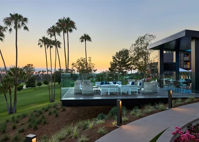 Vea Newport Beach, A Marriott Resort & Spa