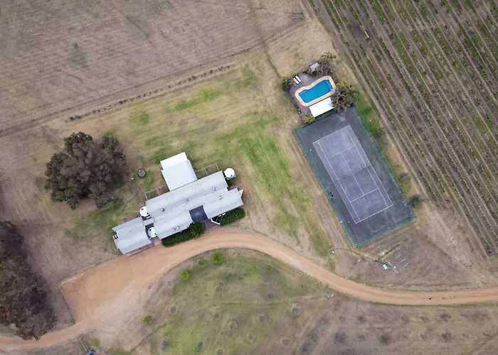 Ironbark Hill Retreat Villa Pokolbin