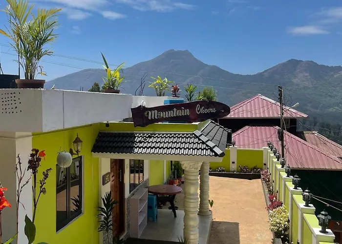 Mountain Cheers Munnar Villa