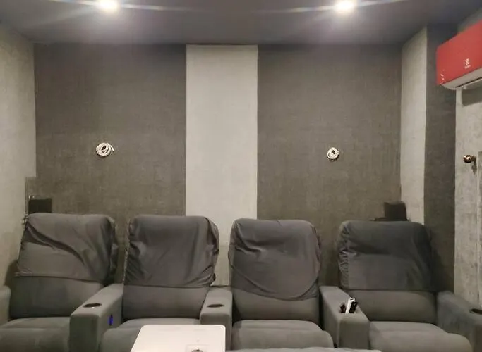 Anjani Suta Home Stay Bangalore