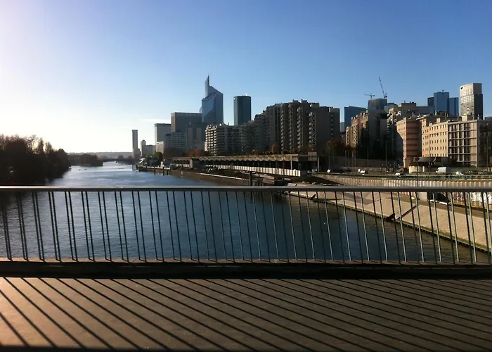Boutique Hotels in Courbevoie