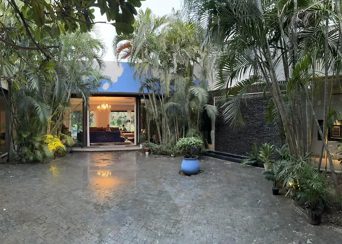 The Blue Lotus Villa New Delhi