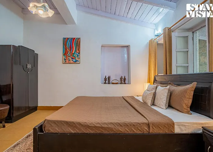 Stayvista At Edwinstowe House With Heater, Bonfire & Bbq Grill Nainital