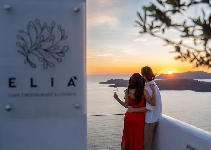 Petit Palace Suites (Adults Only) Fira 