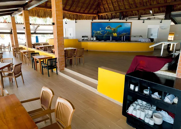 Holiday Inn Resort Ixtapa All-Inclusive By Ihg