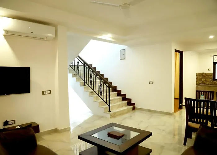 Vrinda'S Luxury Villas And Suites Vrindavan