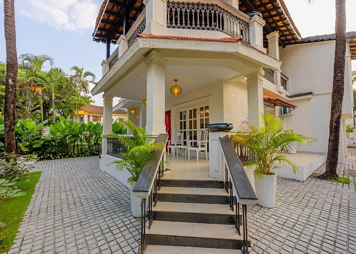 Elivaas 4 Bhk Villa Near Beach With Private Pool & Bar - Casa Boa Vida Candolim