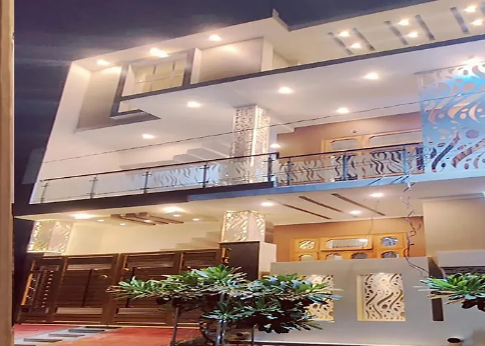 Blessing'S Home Stay 5 Bedrooms Luxury Villa Exquisite 5 Bedroom Villa Ideal Family Home Stay With Spacious Living Lucknow