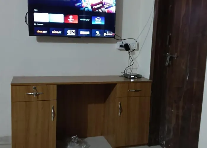 Shree Krishna Kunj Ac Villa 2 Bhk Ujjain