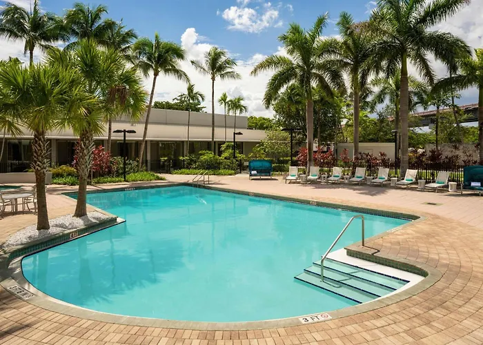 Courtyard By Marriott Miami Airport Hotel