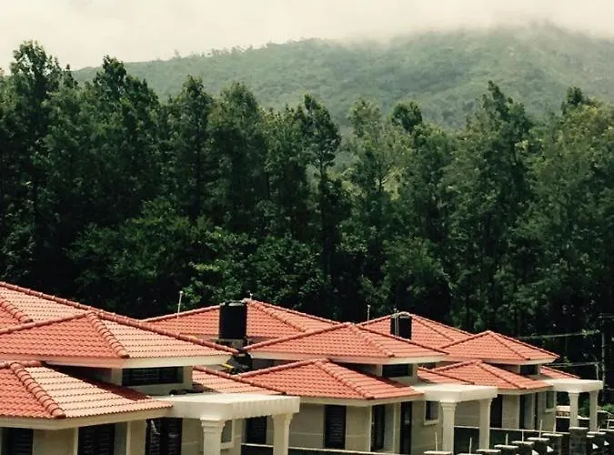 Goldenoaks Resort Yercaud