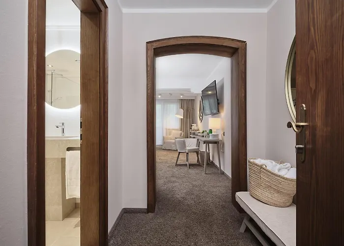 Q! Hotel Maria Theresia Kitzbuhel