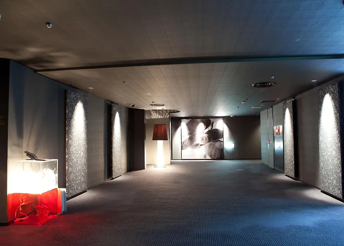 Cross Hotel Osaka