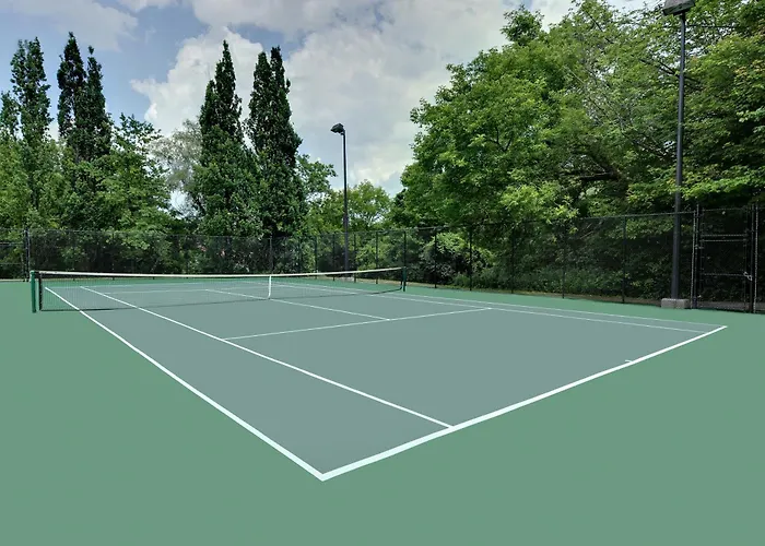 Crowne Plaza Toronto - North York By Ihg Hotel