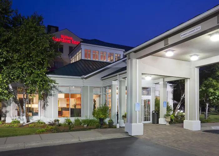 Boutique Hotels in Eagan
