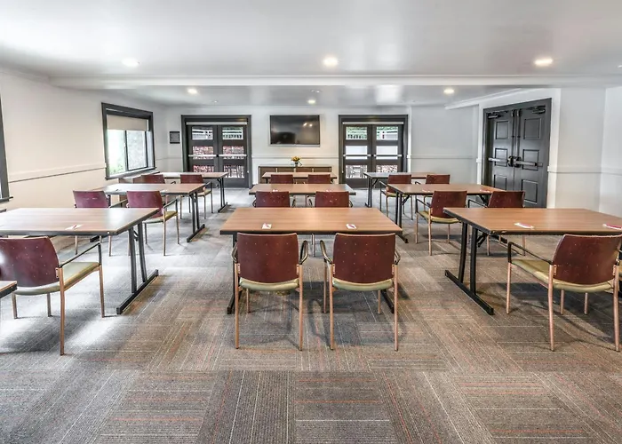 Aloft San Jose Cupertino Hotel