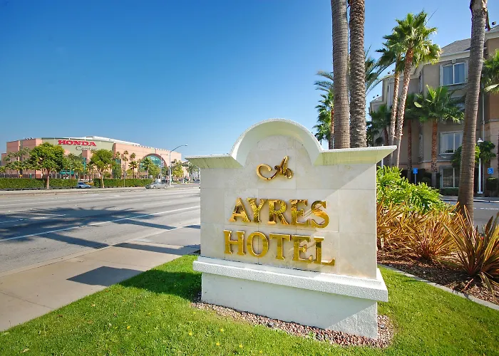 Boutique Hotels in Anaheim near 