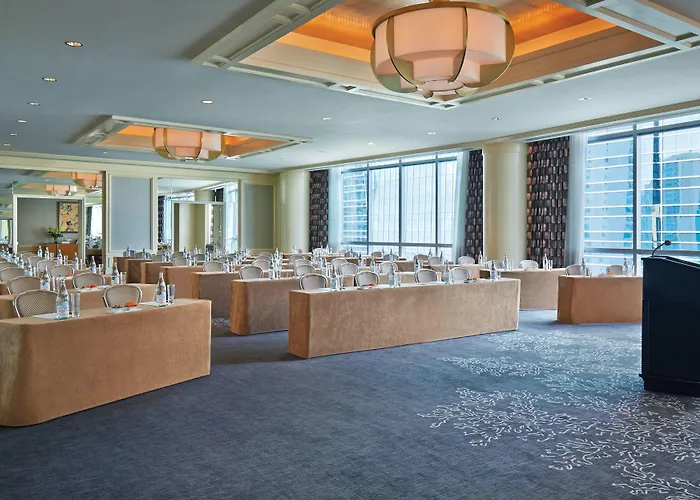 Four Seasons Hotel Miami