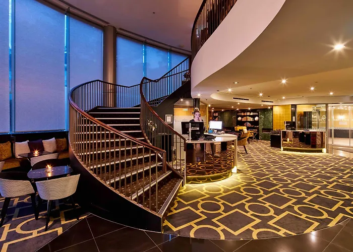 Bolton Hotel Wellington