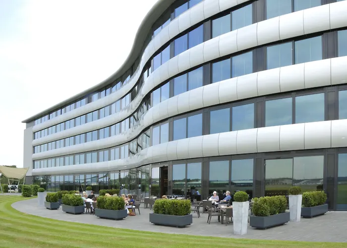 Aviator Hampshire Hotel Farnborough 