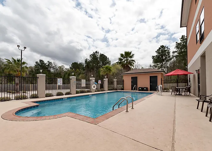 Boutique Hotels in Sulphur
