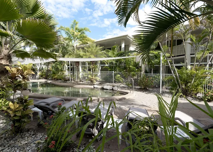 Tropical Nites Holiday Townhouses Port Douglas