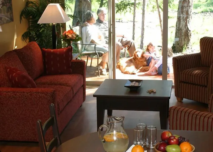 Oceanside Village Resort Parksville