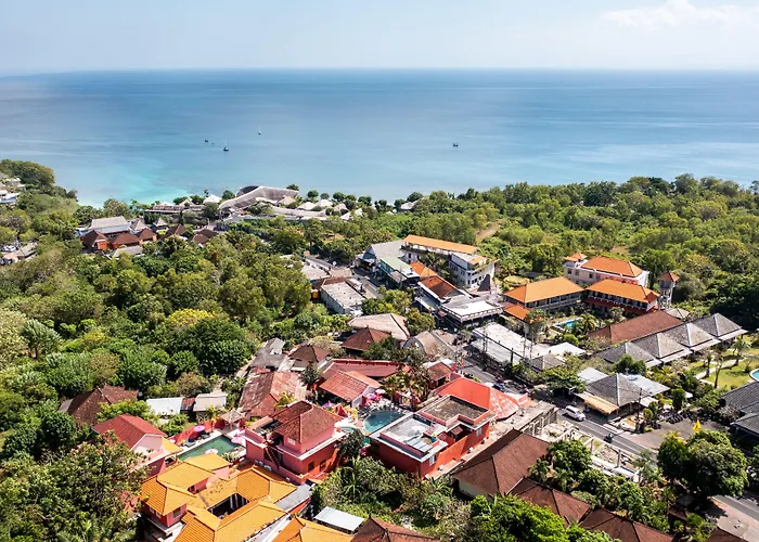 Pinkcoco Uluwatu - Constant Surprises & For Cool Adults Only Hotel