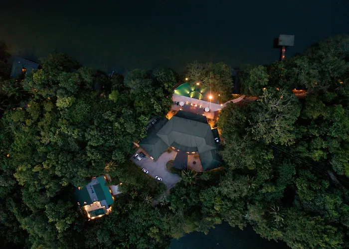 Las Lagunas Boutique Hotel Flores