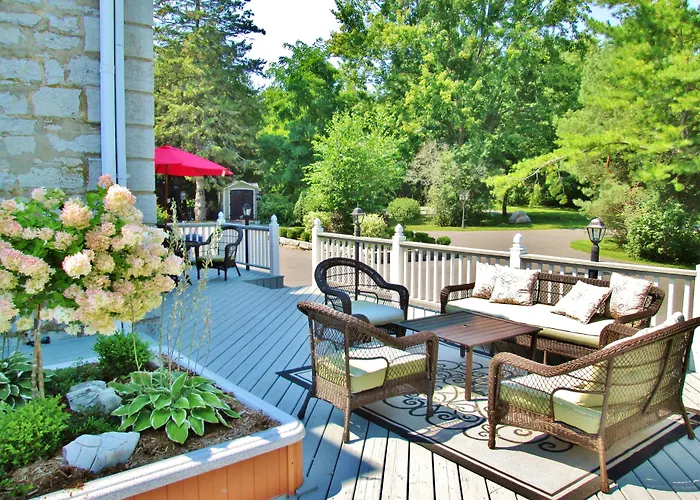 All Suites Whitney Manor Kingston