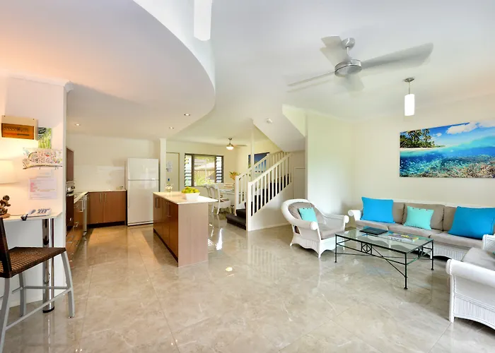 Seascape Holidays At Reef Terraces On St Crispins Port Douglas