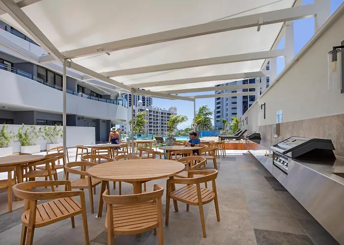 The Wave Resort Gold Coast