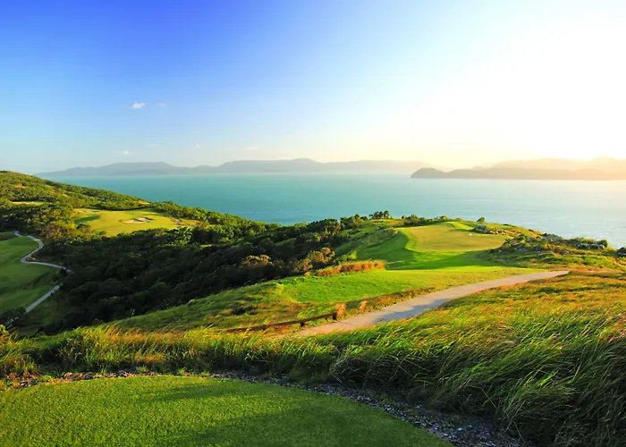 Yacht Club Villas Hamilton Island