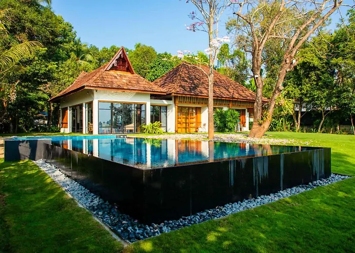 Stayvista At Cheppanam House With Infinity Pool - Kochi