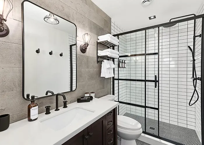 The Brick & Beam Boutique Hotel Collingwood