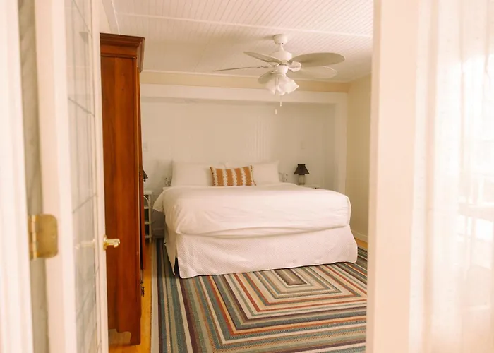 Boutique Hotels in Petoskey